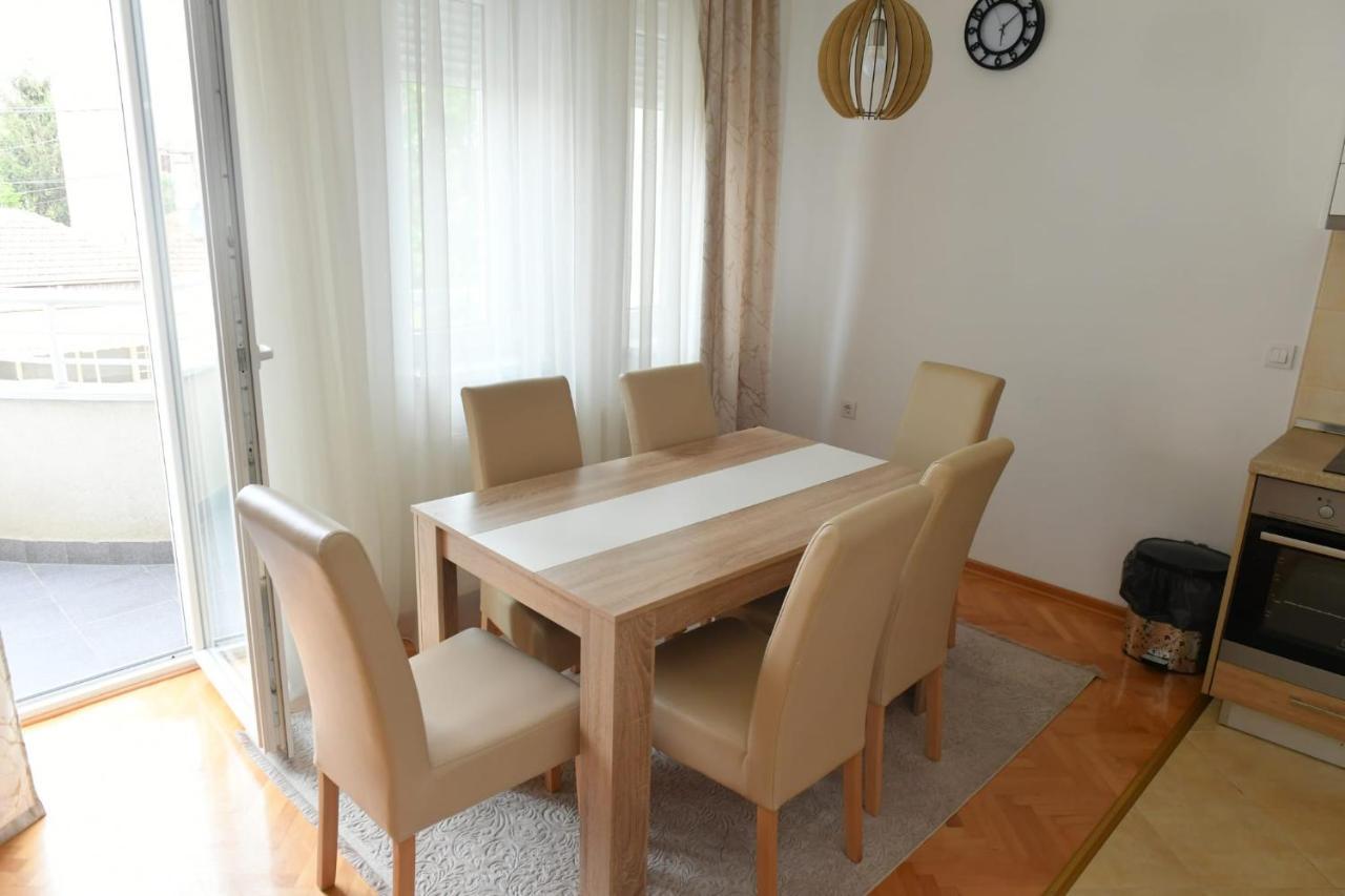 Dobi Apartmani Wing 雅戈丁那 外观 照片
